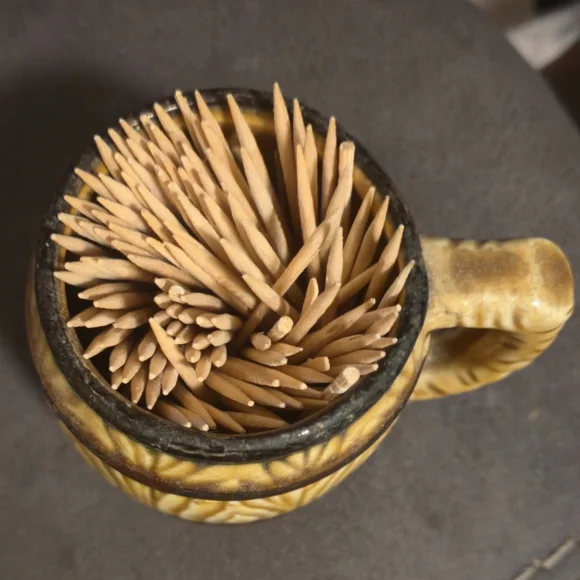 Japan Vintage Ceramic Barrel Toothpick Holder MCM Faux Wood Grain Brown Tan Mini - Picture 4 of 9